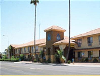 Laquinta Inn Phoenix - Arcadia Екстериор снимка