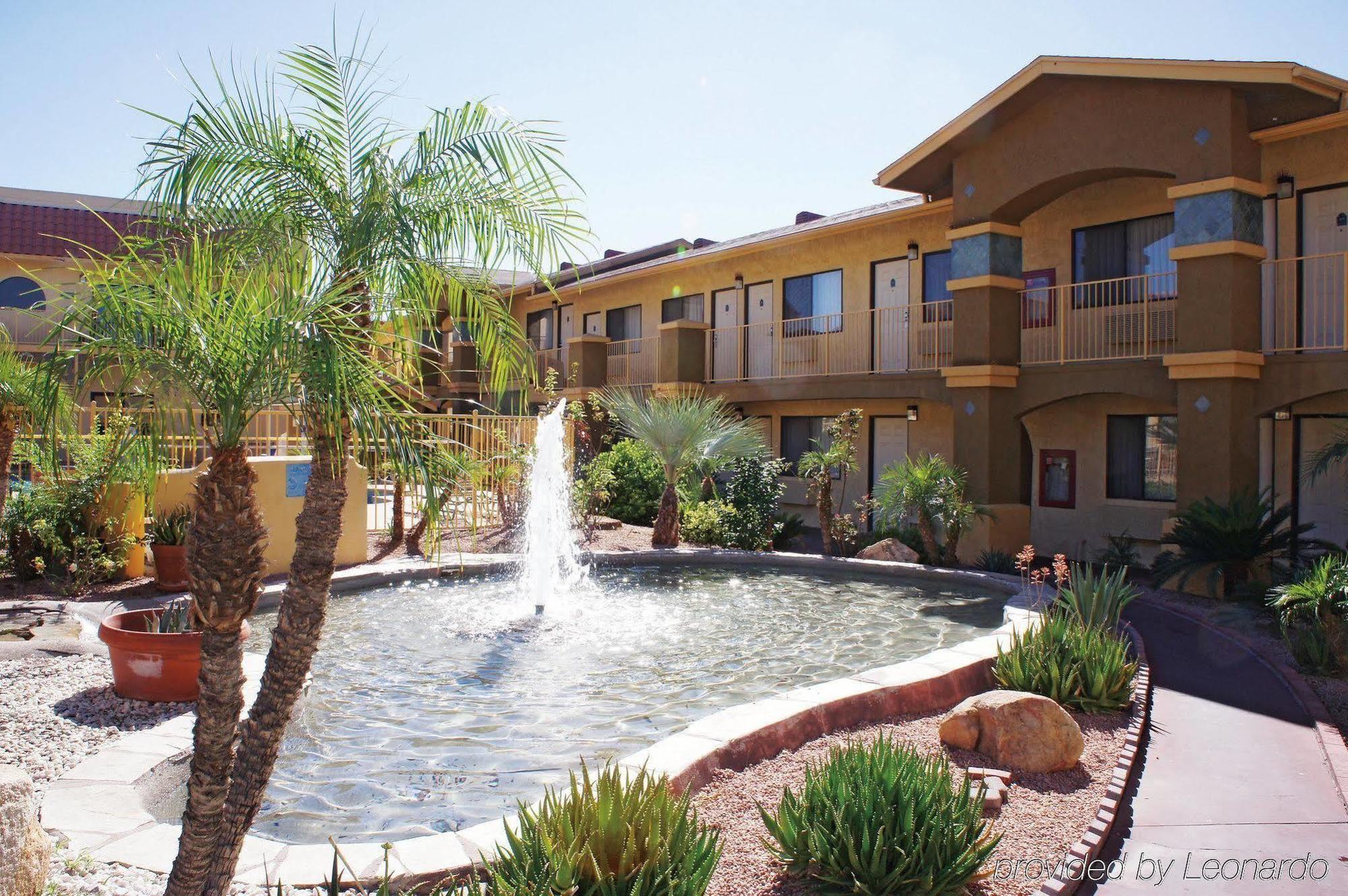 Laquinta Inn Phoenix - Arcadia Екстериор снимка