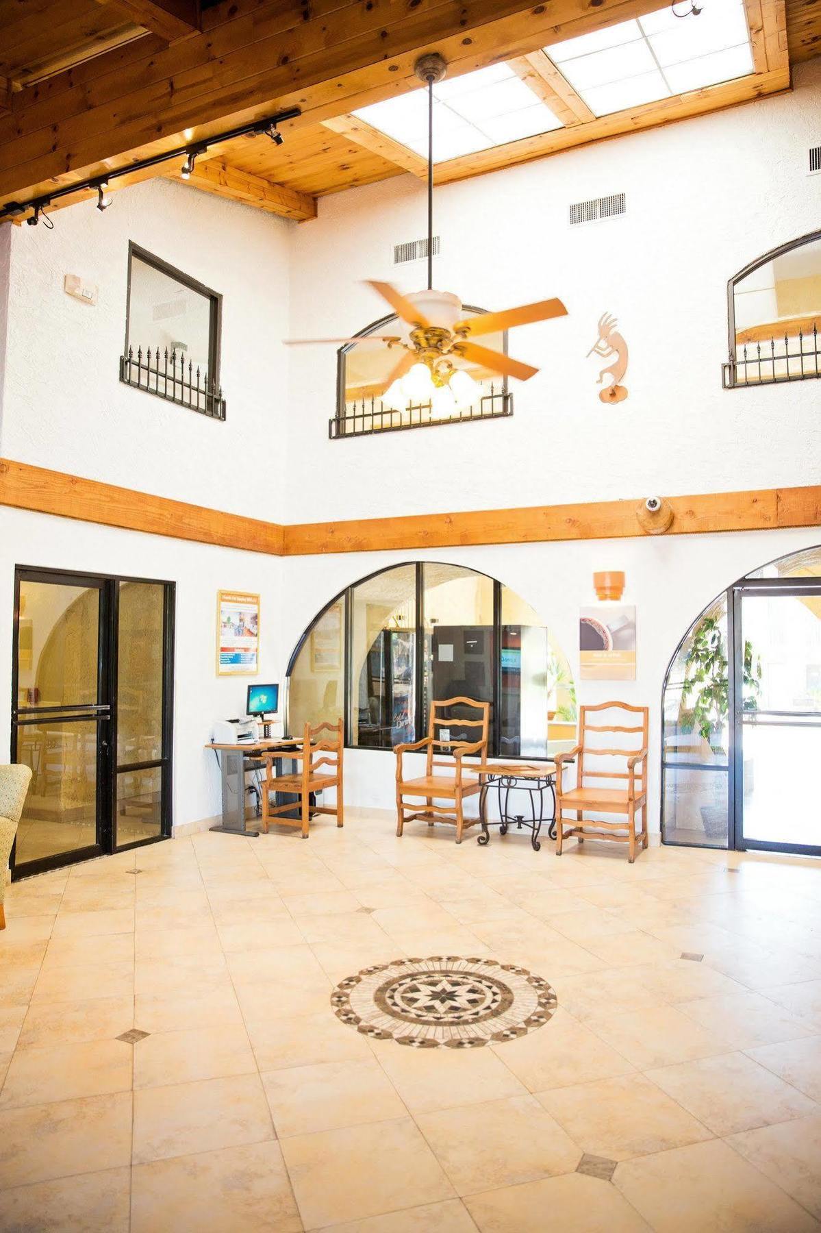 Laquinta Inn Phoenix - Arcadia Екстериор снимка
